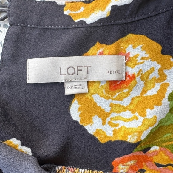 LOFT Blue Boxy Blouse with Cuffed 3/4 Sleeves - Picture 2 of 9